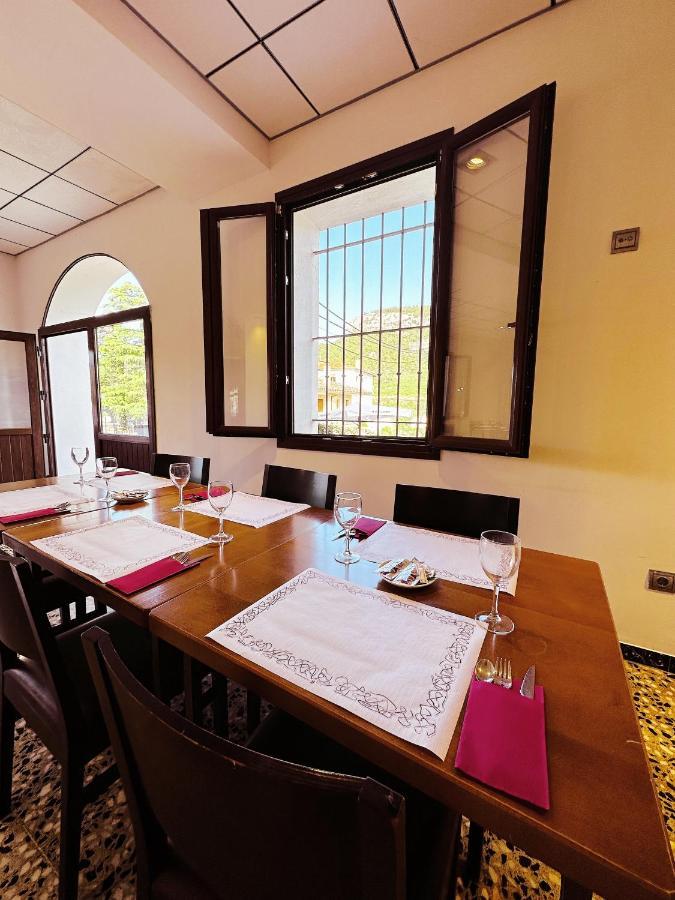 Fuentespalda Fonda Aparicio酒店 外观 照片